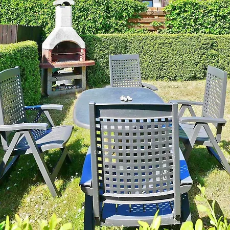 1 Bedroom Amazing In Ostseebad Appartement *